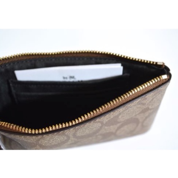 COACH BROWN GOLD WRISTLET WITH STRAP NEW WITH TAG - Picture 3 of 4